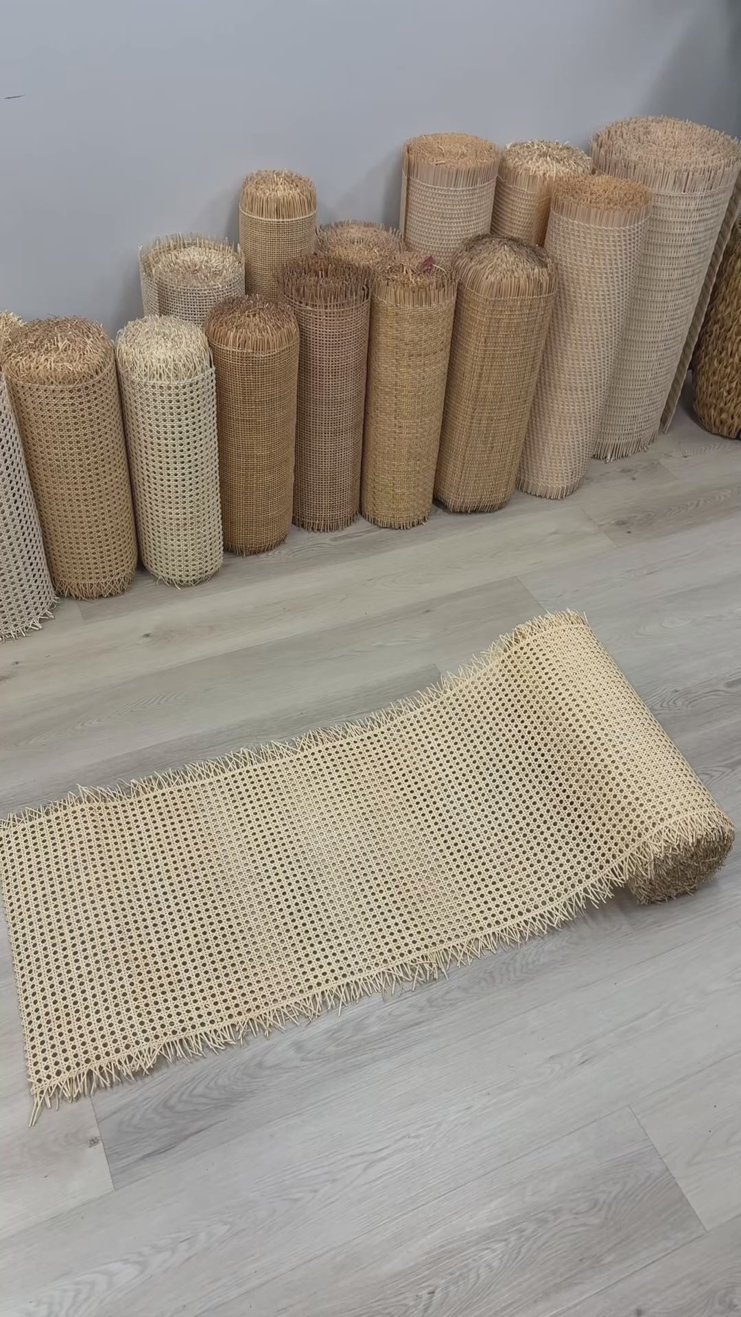 Natural_Rattan_Cane_HEX_Circle_7mm_Semi-Bleached_Colour_Video